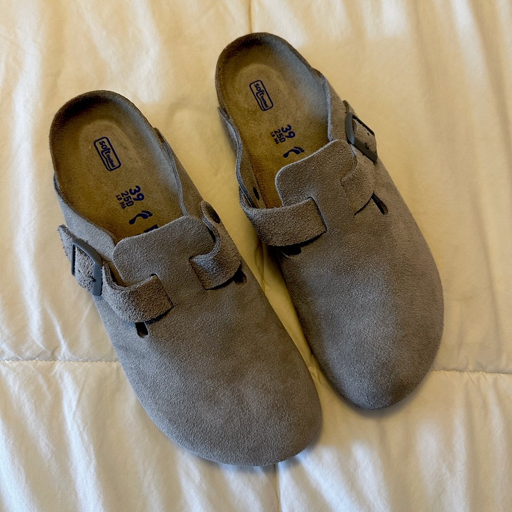 ⭐️NEW Birkenstock Boston⭐️ 39 men’s 6 women’s 8 soft footbed suede clogs NWOT